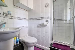 Main Accommodation - click for photo gallery